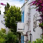 Manuela Boutique Отель
