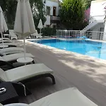 Manuela Boutique Szálloda Bitez
