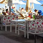 Отель Manuela Boutique 3*