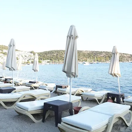 Manuela Boutique Otel Bitez