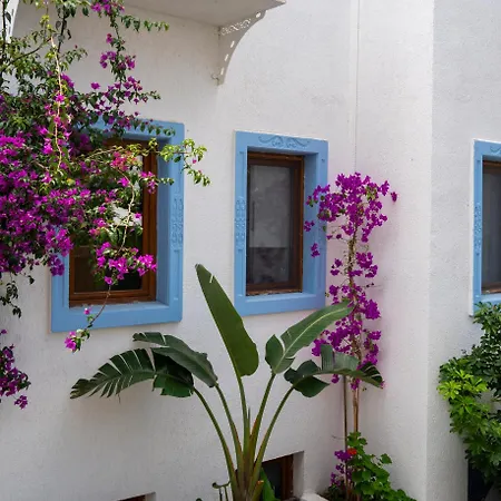 Manuela Boutique Hotel