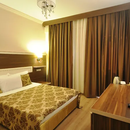 Manuela Boutique 2* بيتيس