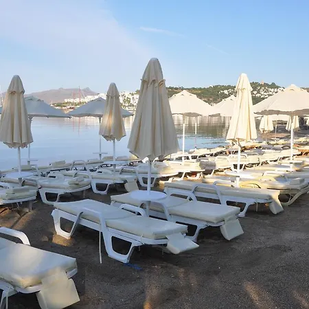 Manuela Boutique Otel Bitez