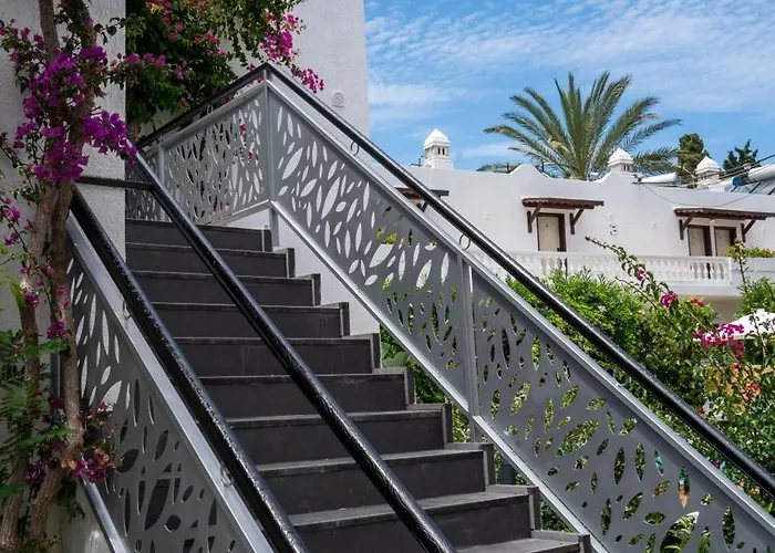 Manuela Boutique 比特兹