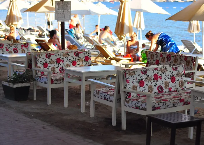 酒店 Manuela Boutique 3*